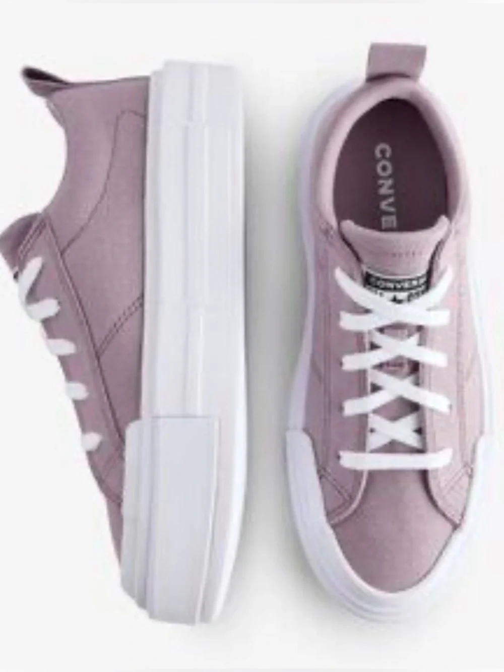 Converse Chuck Taylor All Star Cruise sneakers in the color Orchid Dust